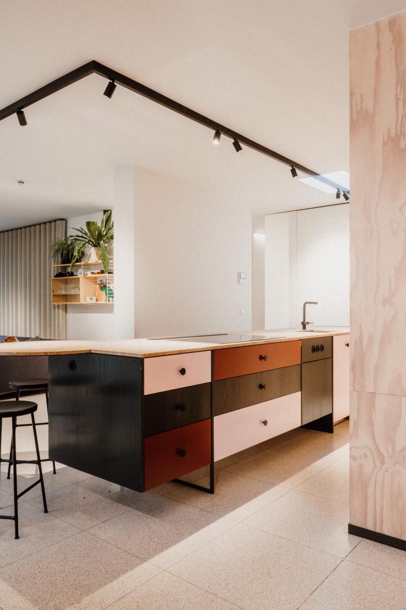 Totaalrenovatie Bungalow - HosteVanhee — 4