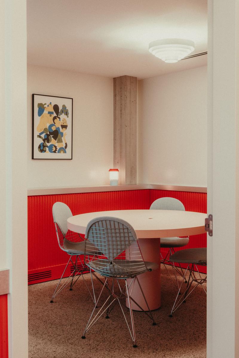 Walkie Talkie PR Design Agency - Office Design - HosteVanhee — 5